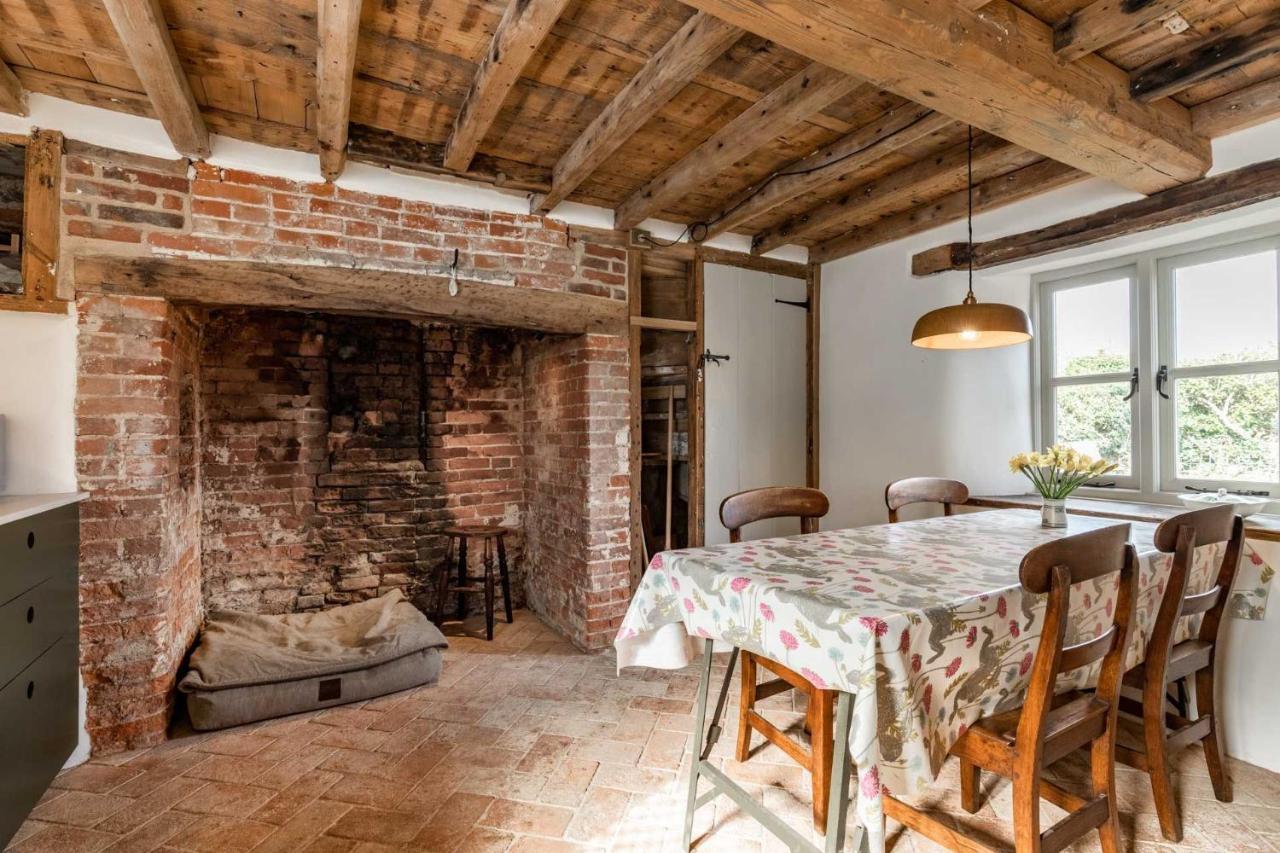 Host & Stay - White End Salthouse Екстер'єр фото